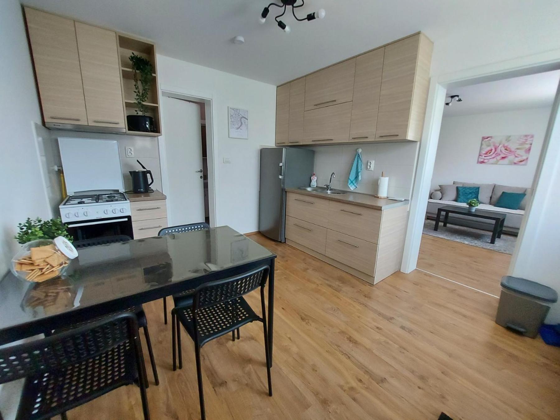 Garden House Apartment